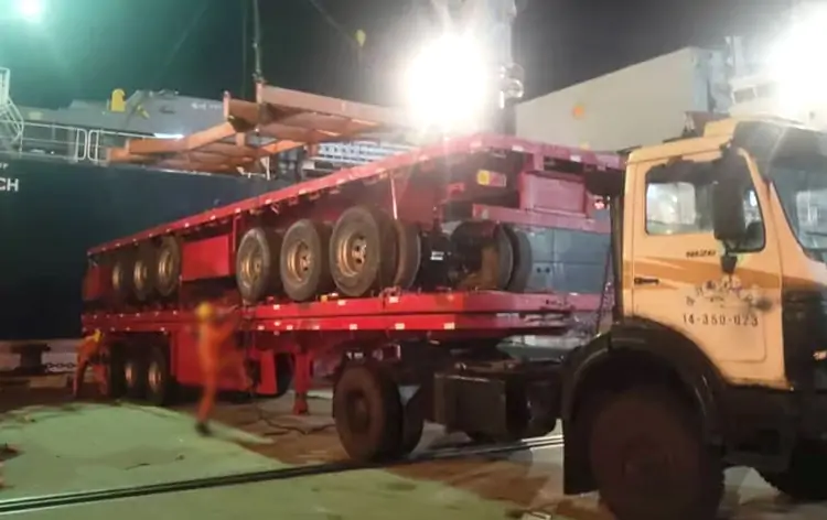 3 Axle Flatbed Semi-Trailer Shipped to Tanzania-flatbed trailer_skeletal trailer_low bed trailer_dump trailer_cargo trailer-Shandong Jiuzhou Automobile Manufacturing Co., Ltd. 3 Axle Flatbed Semi-Trailer Shipped to Tanzania-flatbed trailer_skeletal trailer_low bed trailer_dump trailer_cargo trailer-Shandong Jiuzhou Automobile Manufacturing Co., Ltd.