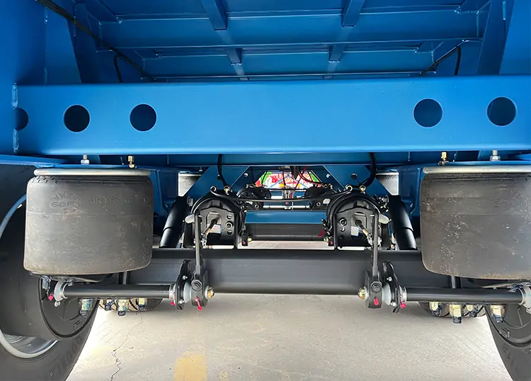 Mechanical Suspension vs Air Suspension-flatbed trailer_skeletal trailer_low bed trailer_dump trailer_cargo trailer-Shandong Jiuzhou Automobile Manufacturing Co., Ltd. Mechanical Suspension vs Air Suspension-flatbed trailer_skeletal trailer_low bed trailer_dump trailer_cargo trailer-Shandong Jiuzhou Automobile Manufacturing Co., Ltd.