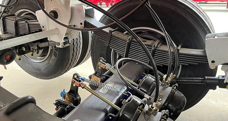 3 Axles 13m Sidewall Trailer-flatbed trailer_skeletal trailer_low bed trailer_dump trailer_cargo trailer-Shandong Jiuzhou Automobile Manufacturing Co., Ltd.