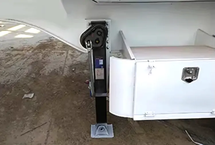 4 Axle U 80Ton Tipper Trailer-flatbed trailer_skeletal trailer_low bed trailer_dump trailer_cargo trailer-Shandong Jiuzhou Automobile Manufacturing Co., Ltd. 4 Axle U 80Ton Tipper Trailer-flatbed trailer_skeletal trailer_low bed trailer_dump trailer_cargo trailer-Shandong Jiuzhou Automobile Manufacturing Co., Ltd.