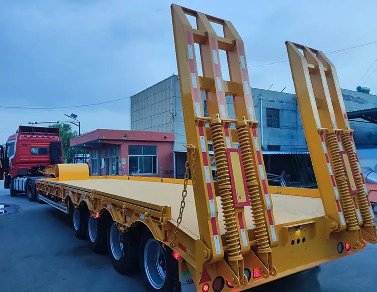 3 Axle 80Ton Lowbed Semi Trailer for Crane-flatbed trailer_skeletal trailer_low bed trailer_dump trailer_cargo trailer-Shandong Jiuzhou Automobile Manufacturing Co., Ltd.