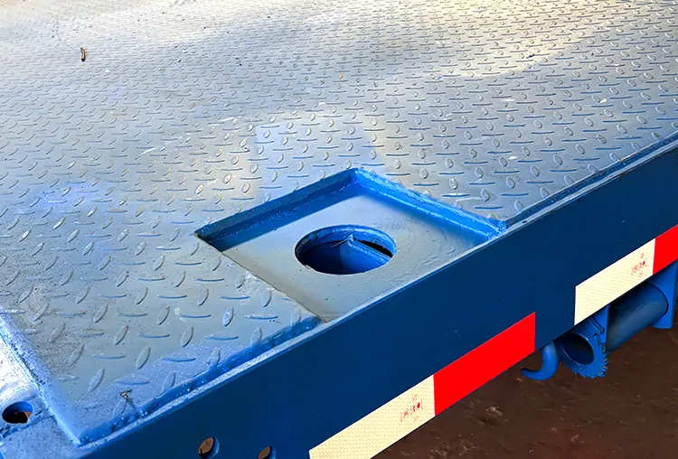  3 Axle 40Ton Flatbed Trailer-flatbed trailer_skeletal trailer_low bed trailer_dump trailer_cargo trailer-Shandong Jiuzhou Automobile Manufacturing Co., Ltd.