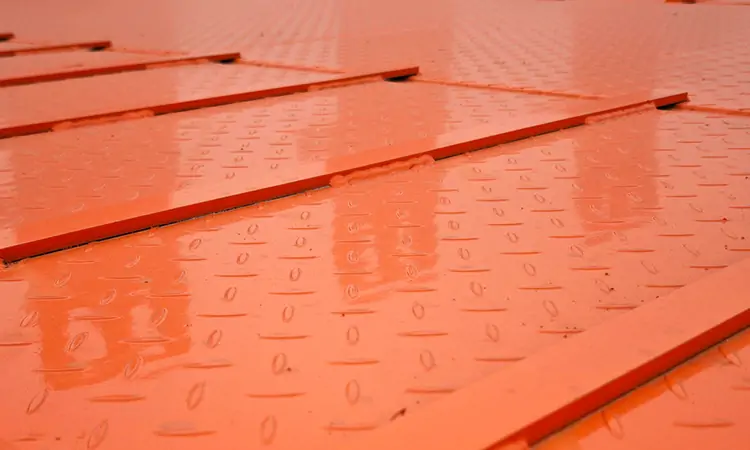 2025 New 3 Axle 80Ton Lowbed Semi Trailer-flatbed trailer_skeletal trailer_low bed trailer_dump trailer_cargo trailer-Shandong Jiuzhou Automobile Manufacturing Co., Ltd.