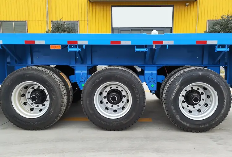  3 Axle 40Ton Flatbed Trailer-flatbed trailer_skeletal trailer_low bed trailer_dump trailer_cargo trailer-Shandong Jiuzhou Automobile Manufacturing Co., Ltd.