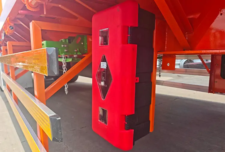 Saudi-Spec 3 Axles Flatbed Trailer-flatbed trailer_skeletal trailer_low bed trailer_dump trailer_cargo trailer-Shandong Jiuzhou Automobile Manufacturing Co., Ltd. Saudi-Spec 3 Axles Flatbed Trailer-flatbed trailer_skeletal trailer_low bed trailer_dump trailer_cargo trailer-Shandong Jiuzhou Automobile Manufacturing Co., Ltd.