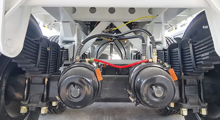 3 Axle 50ton Sidewall Trailer-flatbed trailer_skeletal trailer_low bed trailer_dump trailer_cargo trailer-Shandong Jiuzhou Automobile Manufacturing Co., Ltd. 3 Axle 50ton Sidewall Trailer-flatbed trailer_skeletal trailer_low bed trailer_dump trailer_cargo trailer-Shandong Jiuzhou Automobile Manufacturing Co., Ltd.