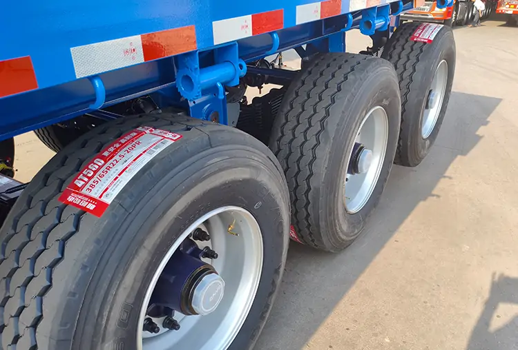 60 Tons 3 Axles Fence Side Wall Semi Trailer-flatbed trailer_skeletal trailer_low bed trailer_dump trailer_cargo trailer-Shandong Jiuzhou Automobile Manufacturing Co., Ltd. 60 Tons 3 Axles Fence Side Wall Semi Trailer-flatbed trailer_skeletal trailer_low bed trailer_dump trailer_cargo trailer-Shandong Jiuzhou Automobile Manufacturing Co., Ltd.