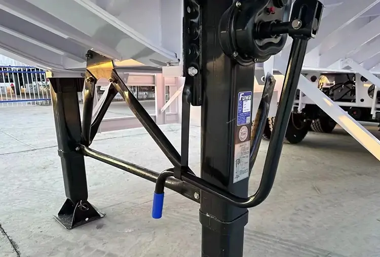 China Top Manufacture Jiuzhou Skeleton Semi Truck Container Chassis-flatbed trailer_skeletal trailer_low bed trailer_dump trailer_cargo trailer-Shandong Jiuzhou Automobile Manufacturing Co., Ltd.