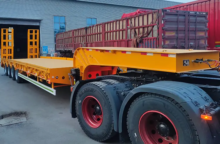 Factory 3 Axle 70 Ton Lowboy Semi Trailer-flatbed trailer_skeletal trailer_low bed trailer_dump trailer_cargo trailer-Shandong Jiuzhou Automobile Manufacturing Co., Ltd.