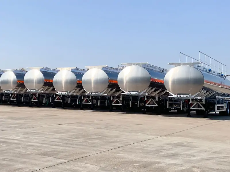 Provider of One-stop Trailer Manufacturer-flatbed trailer_skeletal trailer_low bed trailer_dump trailer_cargo trailer-Shandong Jiuzhou Automobile Manufacturing Co., Ltd.