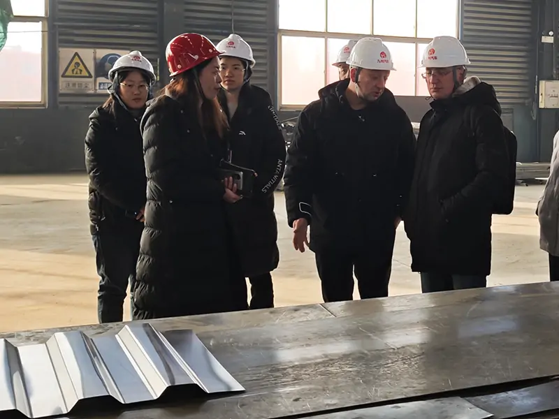 Provider of One-stop Trailer Manufacturer-semi trailer-Shandong Jiuzhou Automobile Manufacturing Co., Ltd. Provider of One-stop Trailer Manufacturer-semi trailer-Shandong Jiuzhou Automobile Manufacturing Co., Ltd.