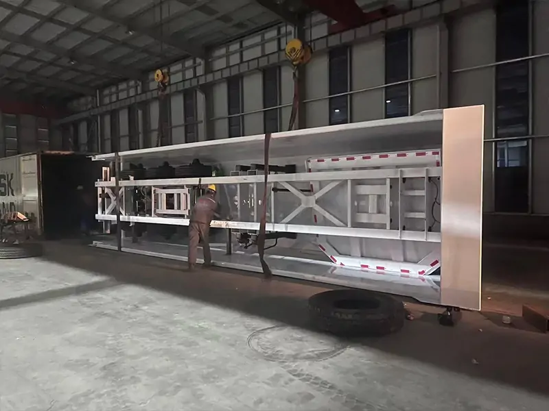 Customized Side Dump Trailer Set Sail for Southeast Asia-semi trailer-Shandong Jiuzhou Automobile Manufacturing Co., Ltd. Customized Side Dump Trailer Set Sail for Southeast Asia-semi trailer-Shandong Jiuzhou Automobile Manufacturing Co., Ltd.